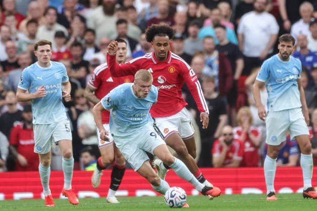 Premier League: Manchester United, ManU v Manchester City Erling Haaland of Manchester City breaks with the ball during the Premier League match Manchester United vs Manchester City at Old Trafford, Manchester, United Kingdom on 13 September 2026 (Photo by Mark Cosgrove News Images) Manchester Old Trafford Greater Manchester United Kingdom Copyright: xMarkxCosgrove NewsxImagesx