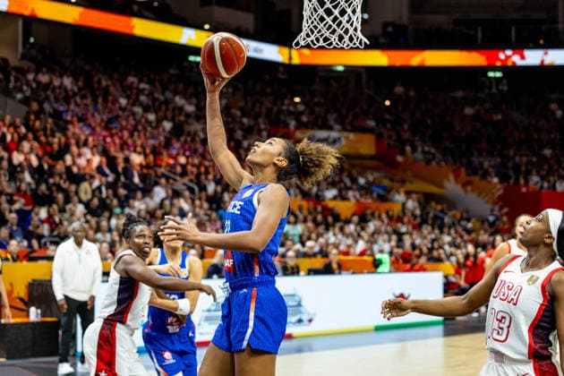 Basketball Berlin 13.09.2026 FIBA Women™s Basketball World Cup Germany 2026 Finale Final Vereinigte Staaten von Amerika (USA) - Frankreich (FRA) BADIANE Marieme (Frankreich, No.22)