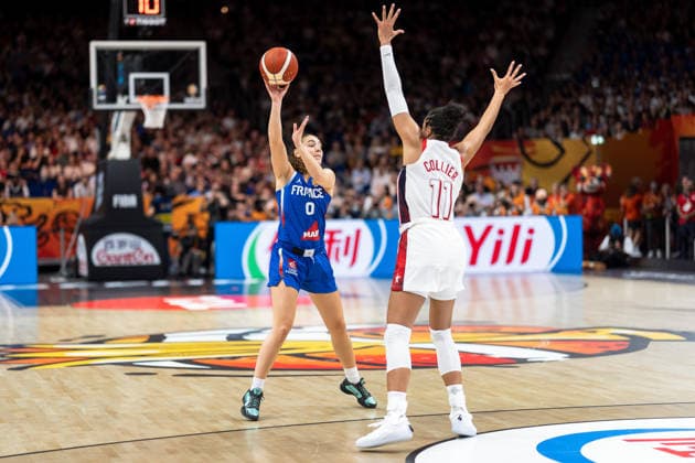 Carla Leite (Frankreich, 00) Pass, Napheesa Collier (USA, 11), GER, USA vs. Frankreich, Basketball, FIBA Women s World Cup 2026, Finale, 13.09.2026 GER, USA vs. Frankreich, Basketball, FIBA Women s World Cup 2026, Finale, 13.09.2026 Berlin Copyright: xEibner-Pressefoto MaxxVincenx EP_MVN