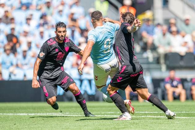 RECORD DATE NOT STATED ESP: LaLiga EA Sports RC Celta Vigo v Malaga CF Ferran Jutgla of Celta and Angel Recio of Malaga during LaLiga EA Sports match between RC Celta Vigo v Malaga CF played at Abanca Balaidos Stadium, Vigo, Pontevedra, on September 13 2026 in Spain Spain Soccer Copyright: xAgenciaxLOFx