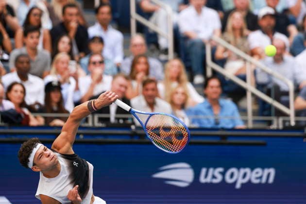 US Open tennis tournament - Day 15 Ben Shelton of the US in action against Alexander Zverev of Germany during the Men s Singles Final of the US Open Tennis Championships in Flushing Meadows, New York, USA, 13 September 2026. FLUSHING MEADOWS NEW YORK United States  Copyright: xCRISTOBALxHERRERA-ULASHKEVICHx