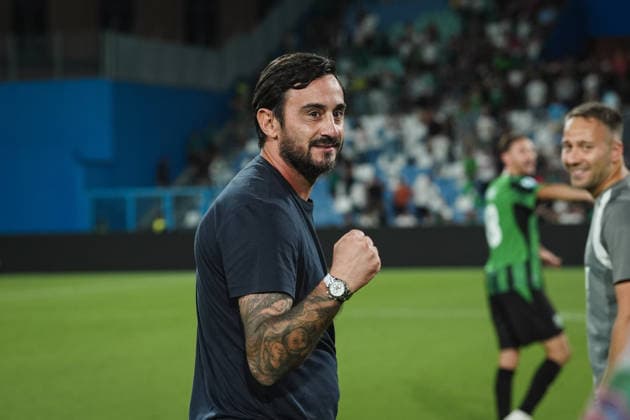 Sassuolo™s head coach Roberto Aquilani celebrate for the victory at the end of the Serie A soccer match between Sassuolo and Juventus at the Mapei Stadium in Reggio Emilia, north Italy - Sunday, September 13, 2026 -  Copyright: xMassimoxPaolone LaPressex