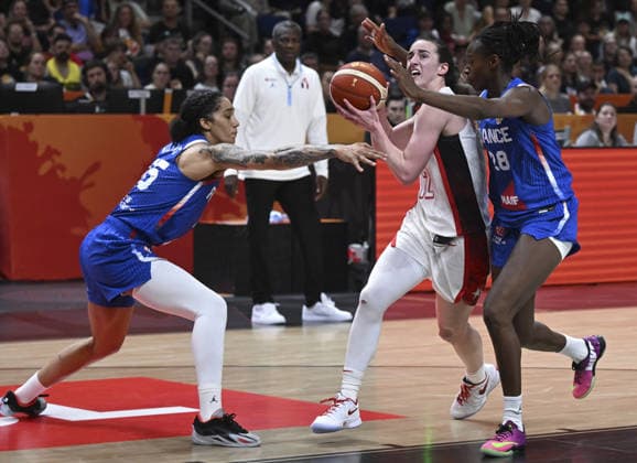 France v USA - FIBA Women s Basketball World Cup 2026 BERLIN, GERMANY - SEPTEMBER 13: Migna Toure (28) of France in action during the FIBA Women s Basketball World Cup 2026 final between France and United States at Uber Arena in Berlin, Germany, on September 13, 2026. Halil Sagirkaya Anadolu Berlin Germany. Editorial use only. Please get in touch for any other usage.  Copyright: x2026xAnadoluxHalilxSagirkayax