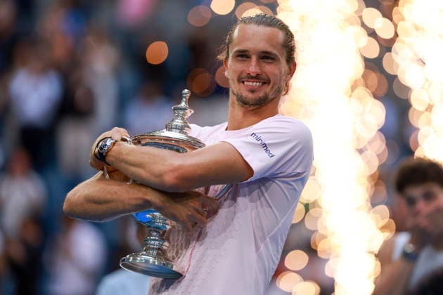 US Open tennis tournament - Day 15 Alexander Zverev of Germany poses with the Champions trophy after winning the Men s Singles Finals of the US Open Tennis Championships at the USTA Billie Jean King National Tennis Center in Flushing Meadows, New York, USA, 13 September 2026. FLUSHING MEADOWS NEW YORK United States  Copyright: xCRISTOBALxHERRERA-ULASHKEVICHx