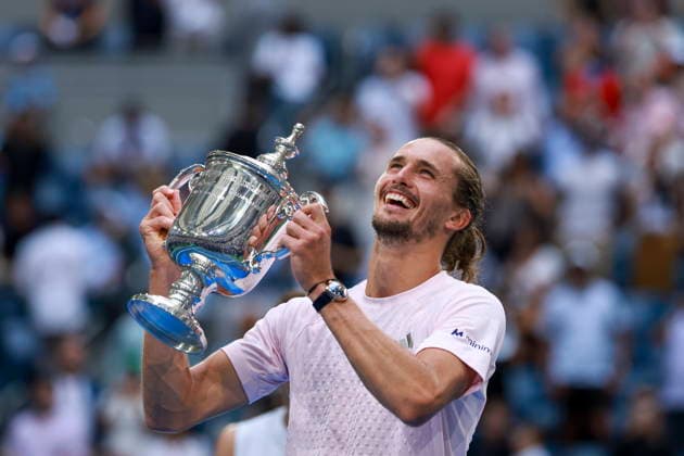 US Open tennis tournament - Day 15 Alexander Zverev of Germany poses with the Champions trophy after winning the Men s Singles Finals of the US Open Tennis Championships at the USTA Billie Jean King National Tennis Center in Flushing Meadows, New York, USA, 13 September 2026. FLUSHING MEADOWS NEW YORK United States  Copyright: xCRISTOBALxHERRERA-ULASHKEVICHx