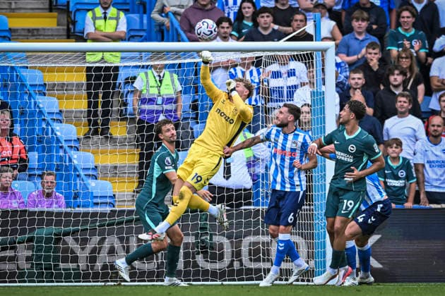 13th September 2026; Coventry Building Society Arena, Coventry, West Midlands, England; Premier League Football, Coventry City versus Brighton and Hove Albion; Carl Rushworth of Coventry City punches the ball clear GodfreyxPitt