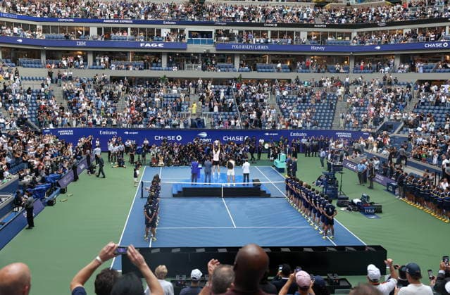 US Open tennis tournament - Day 15 Alexander Zverev (C) of Germany poses with the Champions trophy after winning the Men s Singles Final of the US Open Tennis Championships in Flushing Meadows, New York, USA, 13 September 2026. FLUSHING MEADOWS NEW YORK United States  Copyright: xOLGAxFEDOROVAx