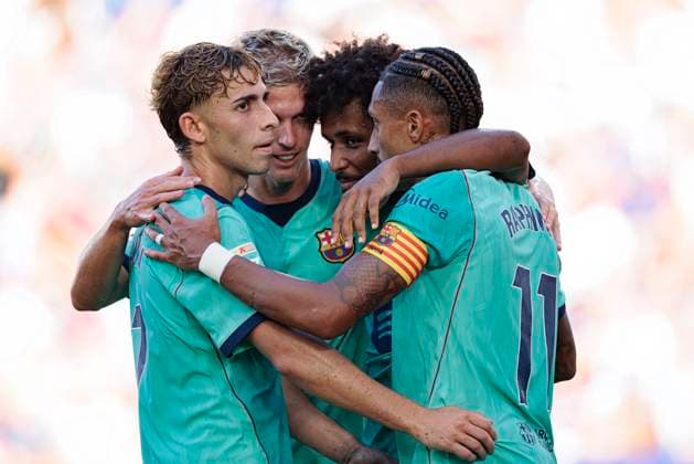 September 13, 2026, Valencia, Spain: Players of FC Barcelona, Barca seen in action celebrating after goal from Karim Adeyemi during LaLiga EA SPORTS 2026 2027 game between teams of UD Levante and FC Barcelona..Final Score: UD Levante 2- 4 FC Barcelona. LaLiga EA SPORTS 2026 2027 - UD Levante And FC Barcelona: Valencia, Spain - 13 Sep 2026  - ZUMAs197 20260913_aaa_s197_177 Copyright: xMaciejxRogowskix