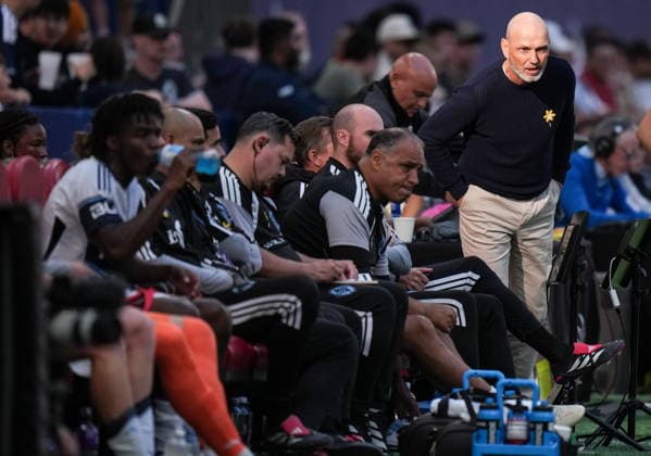 September 13, 2026, Vancouver, Bc, CANADA: Vancouver Whitecaps head coach Jesper Sorensen, back right, stands on the sideline during the second half of an MLS, Fussball Herren, USA soccer match against Austin FC, in Vancouver, on Sunday, Sept. 13, 2026. Canada News - September 13, 2026 - ZUMAc35_ 20260913_zaf_c35_188 Copyright: xDarrylxDyckx