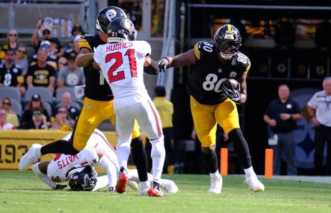 Sep 13, 2026; Darnell Washington 80 during the Pittsburgh Steelers vs Atlanta Falcons game in Pittsburgh, Pennsylvania, USA; at Acrisure Stadium. Mandatory Credit: -Cal Media NFL, American Football Herren, USA 2026: Falcons Vs Steelers SEP 13  - ZUMAcp5_ 20260913_faf_cp5_311 Copyright: xJasonxPohuskix