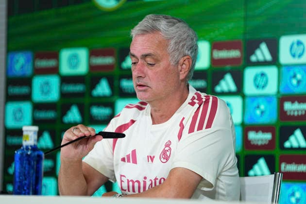 September 14, 2026, Valdebebas, Madrid, Spain: Jose Mourinho, head coach of Real Madrid, attends his press conference, PK, Pressekonferenz during the training day of Real Madrid ahead the Spanish League, LaLiga EA Sports, football match against Elche CF at Ciudad Deportiva Real Madrid on September 14, 2026, in Valdebebas, Madrid, Spain. Real Madrid Training And Press Conference - Laliga Ea Sports  - ZUMAa181 20260914_zaa_a181_004 Copyright: xDennisxAgyemanx