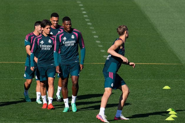 September 14, 2026, Valdebebas, Madrid, Spain: Arda Guler, Denzel Dumfries, Brahim Diaz and Trent Alexander-Arnold during the training day of Real Madrid ahead the Spanish League, LaLiga EA Sports, football match against Elche CF at Ciudad Deportiva Real Madrid on September 14, 2026, in Valdebebas, Madrid, Spain. Real Madrid Training And press conference, PK, Pressekonferenz - Laliga Ea Sports  - ZUMAa181 20260914_zaa_a181_026 Copyright: xDennisxAgyemanx