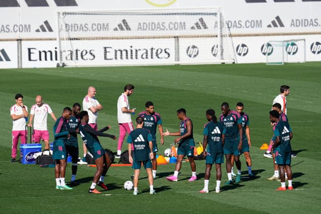 September 14, 2026, Valdebebas, Madrid, Spain: General view during the training day of Real Madrid ahead the Spanish League, LaLiga EA Sports, football match against Elche CF at Ciudad Deportiva Real Madrid on September 14, 2026, in Valdebebas, Madrid, Spain. Real Madrid Training And press conference, PK, Pressekonferenz - Laliga Ea Sports  - ZUMAa181 20260914_zaa_a181_031 Copyright: xDennisxAgyemanx