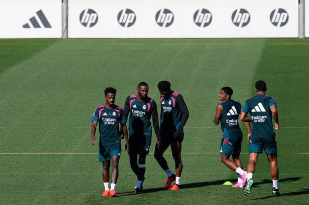 September 14, 2026, Valdebebas, Madrid, Spain: Vinicius Junior, Antonio Rudiger, Aurelien Tchouameni and Endrick during the training day of Real Madrid ahead the Spanish League, LaLiga EA Sports, football match against Elche CF at Ciudad Deportiva Real Madrid on September 14, 2026, in Valdebebas, Madrid, Spain. Real Madrid Training And press conference, PK, Pressekonferenz - Laliga Ea Sports  - ZUMAa181 20260914_zaa_a181_045 Copyright: xDennisxAgyemanx