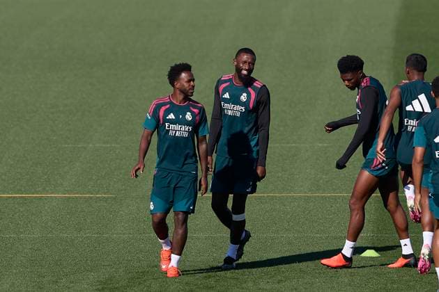September 14, 2026, Madrid, Spain: (From L to R) Vinicius Junior and Antonio Rudiger (Real Madrid CF) are seen in action during a training session on the eve of the LaLiga EA SPORTS 2026 2027 match between Elche CF and Real Madrid CF.Real Madrid CF is holding its final training session and pre-match press conference, PK, Pressekonferenz ahead of its sixth LaLiga game. LaLiga EA SPORTS 2026 2027 - Real Madrid CF Training Session And Press Conference In Madrid, Spain - 14 Sep 2026  - ZUMAs197 20260914_aaa_s197_111 Copyright: xFedericoxTitonex