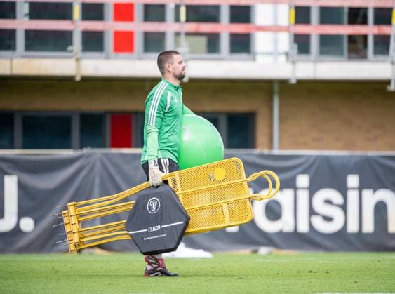 Fußball, Herren, Saison 2026 2027, 1. Bundesliga, 1. FC Union Berlin, Training auf Trainingsplatz II, Torwart Phillip Menzel (1. FC Union), 14.09.2026,