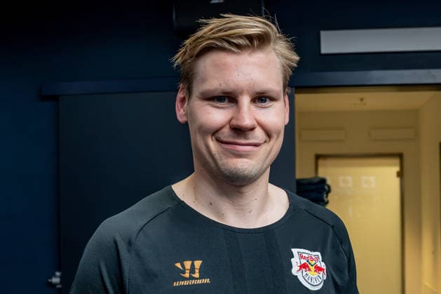 Ville Pokka (EHC Red Bull Muenchen, 22) Portrait Portraet GER, EHC Red Bull Muenchen, Eishockey, DEL, Open Locker Room, 14.09.2026. Foto: HMB Media Heike Feiner