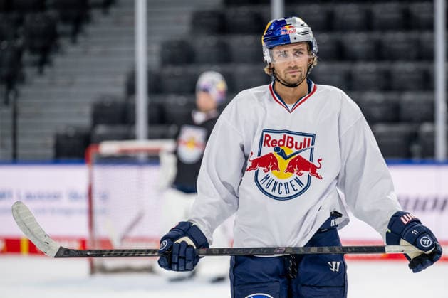 Markus Eisenschmid (EHC Red Bull Muenchen, 11) GER, EHC Red Bull Muenchen, Eishockey, Trainingssession vor dem DEL-Saisonstart, 14.09.2026. Foto: HMB Media Heike Feiner