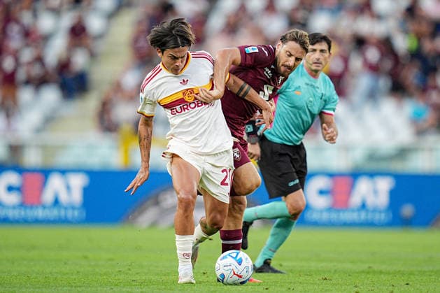 RomaÕs Paulo Dybala fights for the ball with Torino s Nikola Vlasic during the Serie A soccer match between Torino and Roma at the Stadio Olimpico Grande Torino in Turin, north west Italy - Sunday, September 14, 2026. - Soccer .  Copyright: xMarcoxAlpozzi LaPressex