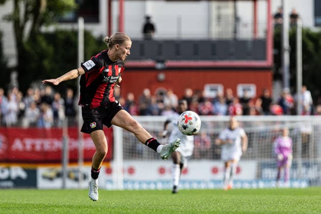 Google Pixel Frauen Bundesliga: Bayer 04 Leverkusen - FC Bayern München;14.09.2026 Marlene Müller (Bayer 04 Leverkusen, 27) Frauen Bundesliga Google Pixel Frauen Bundesliga 26 27: Bayer 04 Leverkusen - FC Bayern München; Ulrich-Haberland-Stadion, Leverkusen; 14.09.2026 DFL regulations prohibit any use of photographs as image sequences and or quasi video.