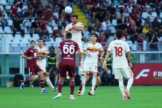 2026-09-14 Torino FC v AS Roma - Serie A TURIN, ITALY - SEPTEMBER 14: Bryan Cristante of AS Roma during the Serie A match between Torino FC and AS Roma at Stadio Olimpico di Torino on September 14, 2026 in Turin, Italy. (Photo by Nderim Kaceli BSR Agency) Turin Italy Content not available for redistribution in The Netherlands directly or indirectly through any third parties. Copyright: xBSRxAgencyx