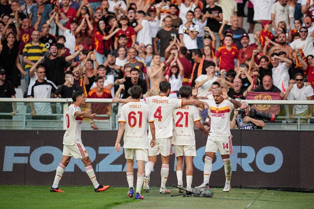 Roma™s Donyell Malen celebrates after scoring the 1-0 goal for his team during the Serie A soccer match between Torino and Roma at the Stadio Olimpico Grande Torino in Turin, north west Italy - Sunday, September 14, 2026. - Soccer .  Copyright: xMarcoxAlpozzi LaPressex