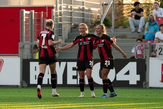LEVERKUSEN, GERMANY - SEPTEMBER 14: Paulina Tomasiak (28 Bayer 04 Leverkusen) celebrate the second goal in action during the Google Pixel Frauen-Bundesliga match between Bayer 04 Leverkusen and FC Bayern München at Ulrich-Haberland-Stadion on September 14, 2026 in Leverkusen, Germany. (Photo by Qianru Zhang Press Photo)  Copyright: xQianruxZhang SPPx Sportspressphoto_SPR231320