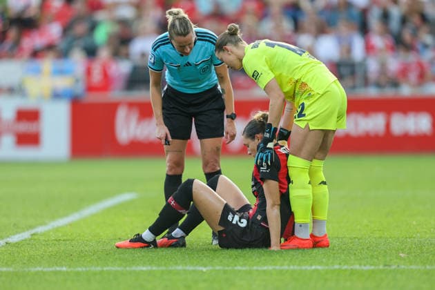Leverkusen, Germany - 14 September: Selina Ostermeier of Bayern Leverkusen W looks dejected during the Bundesliga Women Round 4 match between Bayer Leverkusen W vs Bayern Munich W at Ulrich Haberland Stadion on 14 September 2026. Copyright: xOPAxImagesxJavadxMohammadpourx
