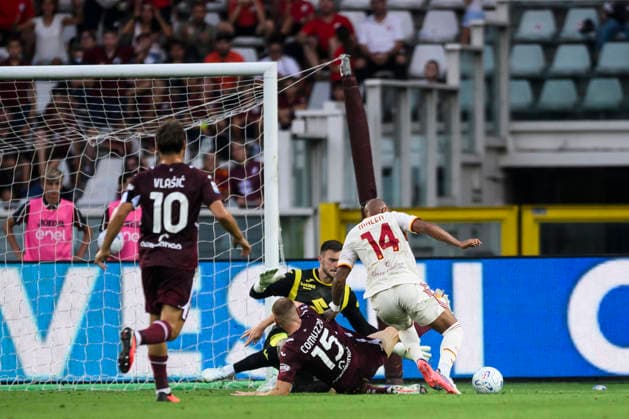 Torino FC v AS Roma - Serie A Donyell Malen of AS Roma scores a goal during the Serie A football match between Torino FC and AS Roma. Turin Italy Copyright: xNicolòxCampox
