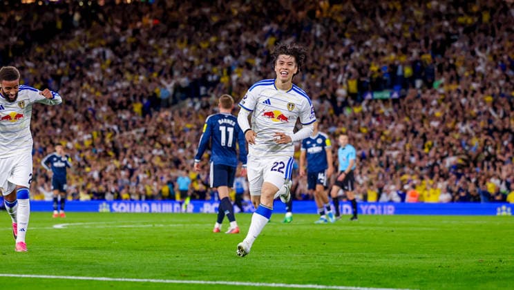 Leeds United v Newcastle United, Premier League GOAL 1-0 Leeds United midfielder Ao Tanaka (22) scores a goal and celebrates to make the score 1-0 during the Premier League match between Leeds United and Newcastle United at Elland Road, Leeds, UK on 14 September 2026. Editorial use only DataCo restrictions apply See www.football-dataco.com , Copyright: xSimonxDaviesx PSI-24881-0072