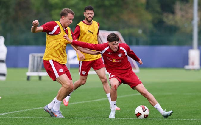 Leipzig, 14.09.2026, Red Bull Akademie, Fussball, 1.Bundesliga, RB Leipzig , Training , Im Bild von links: Lukas Klostermann, Andrija Maksimovic, Romulo. , Nur zur redaktionellen Nutzung. Only editorial use. ,
