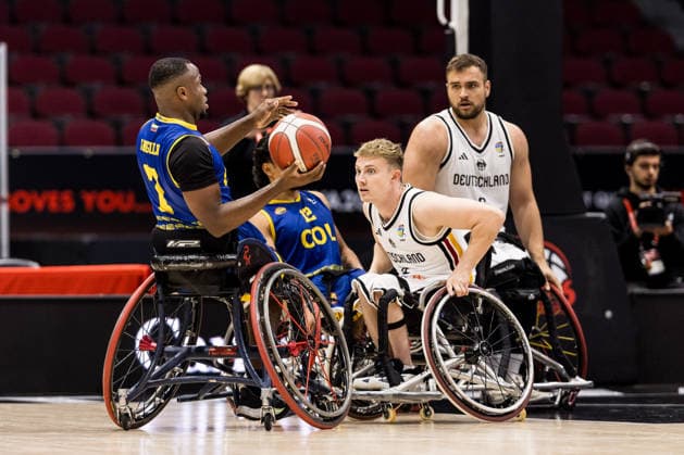OTTAWA, CANADA - SEPTEMBER 14: Luis Angulo (Colombia, 7) controls the ball against Tobias Hell (Germany, 8) during the Ottawa IWBF Wheelchair Basketball World Championships match between Germany vs. Colombia at Arena at TD Place on matchday 6 of the Ottawa IWBF Wheelchair Basketball World Championships on September 14, 2026 in Ottawa, Canada. Canada Copyright: xSteffiexWunderlx
