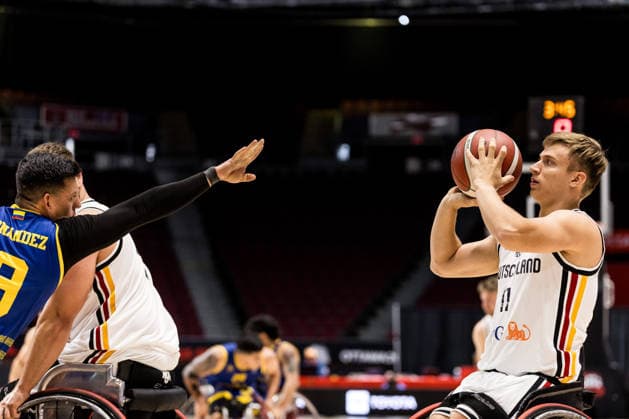 OTTAWA, CANADA - SEPTEMBER 14: Maximilian Lammering (Germany, 11) controls the ball during the Ottawa IWBF Wheelchair Basketball World Championships match between Germany vs. Colombia at Arena at TD Place on matchday 6 of the Ottawa IWBF Wheelchair Basketball World Championships on September 14, 2026 in Ottawa, Canada. Canada Copyright: xSteffiexWunderlx