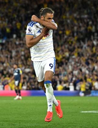 Dominic Calvert-Lewin of Leeds United scores his sides Third goal 3-0 and celebrates Leeds United v Newcastle United, Premier League, Football, Elland Road, UK - 14 Sep 2026Leeds Elland Road United Kingdom EDITORIAL USE ONLY No use with unauthorised audio, video, data, fixture lists, club league logos or live services. Online in-match use limited to 120 images, no video emulation. No use in betting, games or single club league player publications.  Copyright: xGreigxCowie Shutterstockx 17151113bg