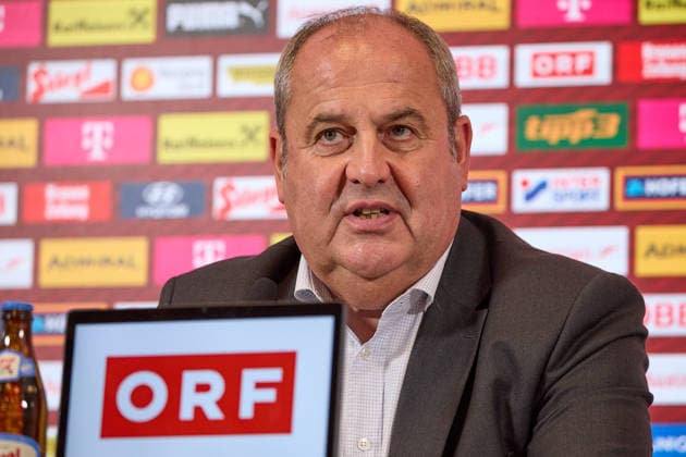 - Wien 14.09.2026 - PK ÖFB - Heute am Nachmittag fand in der Geschäftsstelle des Österreichischer Fusball-Bund im Rahmen einer Pressekonferenz die Präsentation des Kaders der Männer-Nationalmannschaft für die anstehende Nations League statt . PHOTO: Vorstandsvorsitzender und ÖFB-Präsident Josef Pröll während der PK . Vienna (AUSTRIA) - This afternoon, the squad for the men’s national team, Nationalteam for the upcoming Nations League was announced at a press conference, PK, Pressekonferenz held at the Austrian Football Association’s headquarters. OeFB, Fußballbund, Fußball, Bilanz WM USA, Europameisterschaft, Proell, Proll, ÖFB PK Kadervorstellung