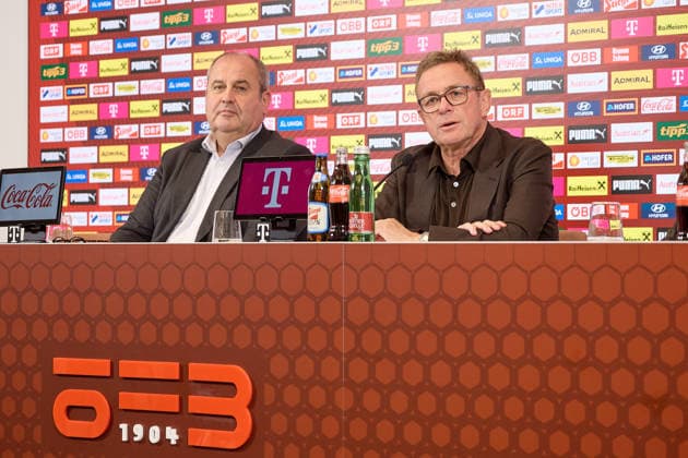 - Wien 14.09.2026 - PK ÖFB - Heute am Nachmittag fand in der Geschäftsstelle des Österreichischer Fusball-Bund im Rahmen einer Pressekonferenz die Präsentation des Kaders der Männer-Nationalmannschaft für die anstehende Nations League statt . PHOTO: Vorstandsvorsitzender und ÖFB-Präsident Josef Pröll (L) und Nationaltrainer Ralf Rangnick während der PK . Vienna (AUSTRIA) - This afternoon, the squad for the men’s national team, Nationalteam for the upcoming Nations League was announced at a press conference, PK, Pressekonferenz held at the Austrian Football Association’s headquarters. OeFB, Fußballbund, Fußball, Bilanz WM USA, Europameisterschaft, Proell, Proll, ÖFB PK Kadervorstellung