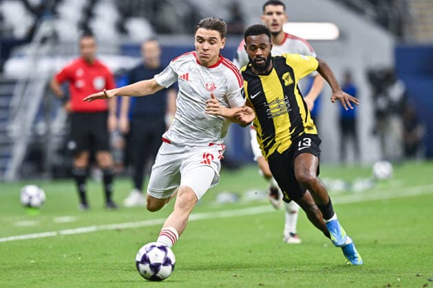 September 14, 2026, Al Khor, Qatar: Federico Alvarez (L) of Al Shamal SC and Muhannad Al Shanqiti (R) of Al Ittihad Club seen in action during the AFC Champions League elite west football match between Qatar s Al Shamal SC and Saudi Arabia s Al Ittihad Club at Al Bayt Stadium. Final score; Al Shamal SC 1 : 1 Al Ittihad Club. Al Khor Qatar - ZUMAs197 20260914_aaa_s197_219 Copyright: xNoushadxVariyattiyakkalx
