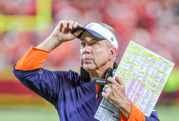 Sep 14, 2026: Denver Broncos head coach Sean Payton looks on during the 4th quarter against the Kansas City Chiefs in Kansas City, MO, USA; at Arrowhead Stadium. Mandatory Credit: -Cal Media Kansas City USA - ZUMAc04_ 20260914_zma_c04_121 Copyright: xRomanxPunox