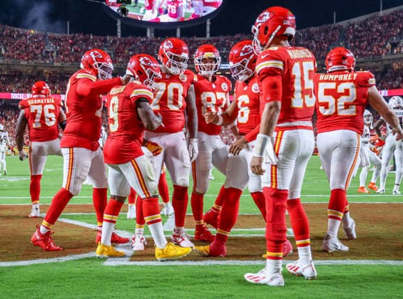 Sep 14, 2026: Kansas City Chiefs running back Kenneth Walker (9) scores a touchdown in the 4th quarter against the Denver Broncos in Kansas City, MO, USA; at Arrowhead Stadium. Mandatory Credit: -Cal Media Kansas City USA - ZUMAc04_ 20260914_zma_c04_131 Copyright: xRomanxPunox