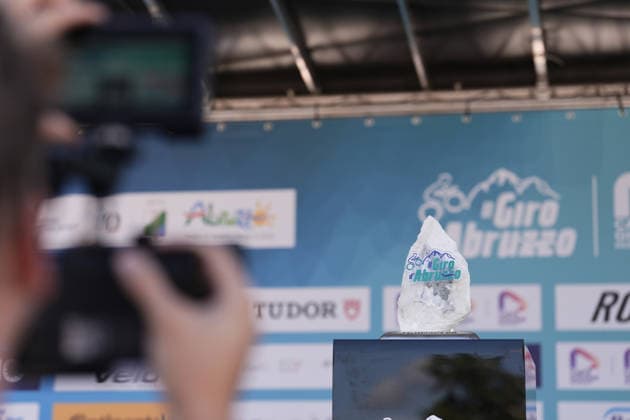 The trophy during the Giro d™Abruzzo, stage 1 from Cupello to Casalincontrada (155 km) - Abruzzo, Italy - Tuesday, September 15, 2026. - cycling.  Copyright: xMassimoxPaolone LaPressex