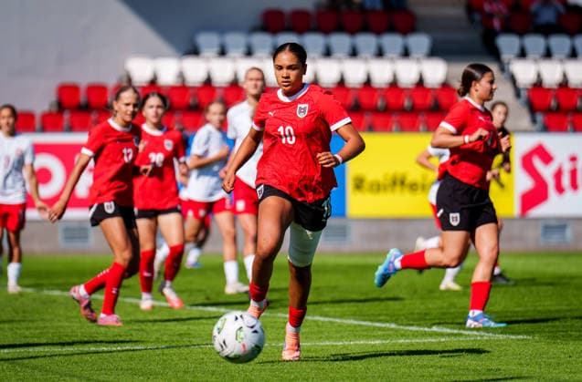 WOMEN SOCCER - U17, U 17 AUT vs POL, test match VIENNA,AUSTRIA,15.SEP.26 - WOMEN SOCCER - OEFB Under-17 international test match, Austria vs Poland. Image shows Elisabeth Emeji (AUT).  GEPAxpictures xEdgarxEisner