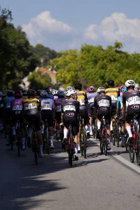 The pack rides cycles during during the Giro d™Abruzzo, stage 1 from Cupello to Casalincontrada (155 km) - Abruzzo, Italy - Tuesday, September 15, 2026. - cycling.  Copyright: xFabioxFerrari LaPressex