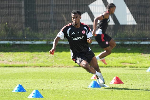 Raphael Onyedika (Eintracht Frankfurt) - 15.09.2026 Bundesliga, Saison 26 27: Eintracht Frankfurt Training