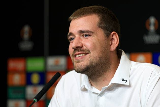 SOCCER - UEFA EL, Sturm vs Rennais GRAZ,AUSTRIA,15.SEP.26 - SOCCER - UEFA Europa League, Sturm Graz vs Stade Rennais FC, preview, press conference, PK, Pressekonferenz Sturm. Image shows press officer Stefan Haller (Sturm).  GEPAxpictures xMarioxBuehner-Weinrauch