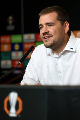 SOCCER - UEFA EL, Sturm vs Rennais GRAZ,AUSTRIA,15.SEP.26 - SOCCER - UEFA Europa League, Sturm Graz vs Stade Rennais FC, preview, press conference, PK, Pressekonferenz Sturm. Image shows press officer Stefan Haller (Sturm).  GEPAxpictures xMarioxBuehner-Weinrauch