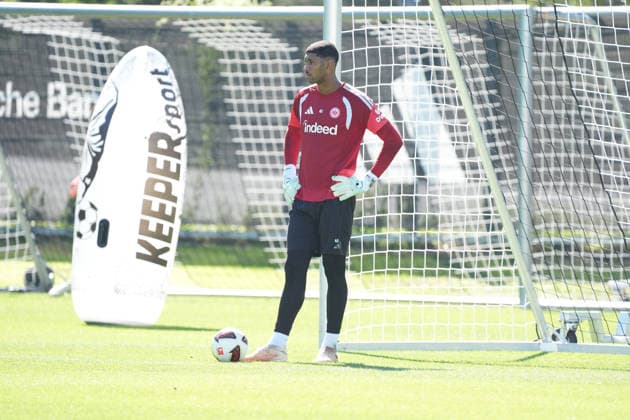 Torwart Kaua Santos (Eintracht Frankfurt) - 15.09.2026 Bundesliga, Saison 26 27: Eintracht Frankfurt Training