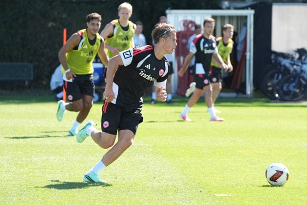 Love Arrhov (Eintracht Frankfurt) - 15.09.2026 Bundesliga, Saison 26 27: Eintracht Frankfurt Training