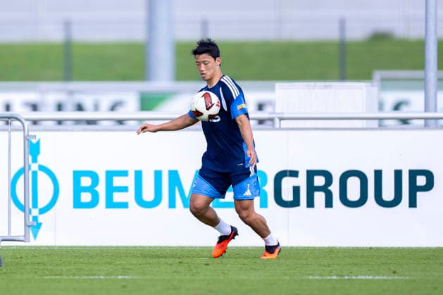 15.09.2026, Fussball, Training des FC Schalke 04. Hee-chan Hwang (FC Schalke 04). Gelsenkirchen Trainingsgelände FC Schalke 04 NRW Deutschland xRHR-FOTO YYx Copyright: RHR-FOTOx RHR-FOTO YY
