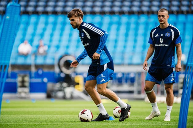 Training Hamburger SV, 15.09.2026 Mario Vuskovic (Hamburger SV, 44) ist im Training zurück; Fußball, Training, Rückkehr Mario Vuskovic: Training Hamburger SV am 15.09.2026 im Volksparkstadion, Hamburg DFL REGULATIONS PROHIBIT ANY USE OF PHOTOGRAPHS AS IMAGE SEQUENCES AND OR QUASI-VIDEO. Copyright: xBEAUTIFULxSPORTS Tonhäuserx