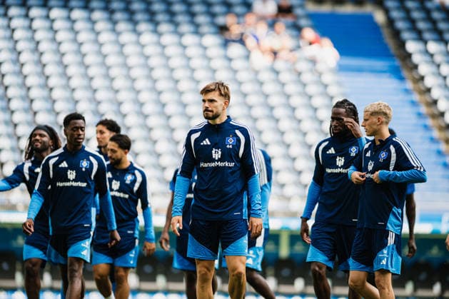Training Hamburger SV, 15.09.2026 Mario Vuskovic (Hamburger SV, 44) ist im Training zurück; Fußball, Training, Rückkehr Mario Vuskovic: Training Hamburger SV am 15.09.2026 im Volksparkstadion, Hamburg DFL REGULATIONS PROHIBIT ANY USE OF PHOTOGRAPHS AS IMAGE SEQUENCES AND OR QUASI-VIDEO. Copyright: xBEAUTIFULxSPORTS Tonhäuserx